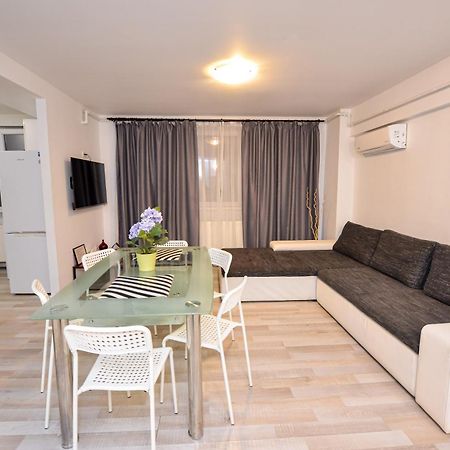 Ideal Accommodation Old Town Bucureşti Exterior foto