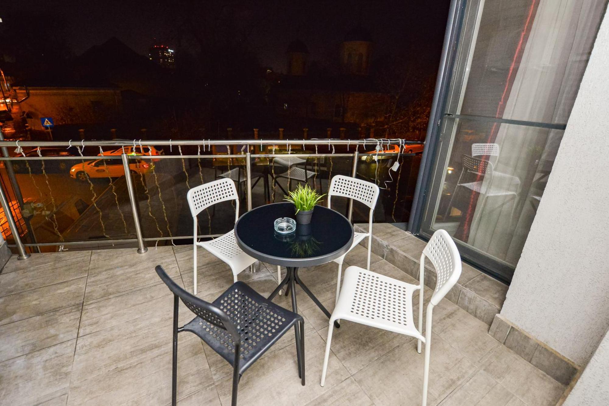 Ideal Accommodation Old Town Bucureşti Exterior foto